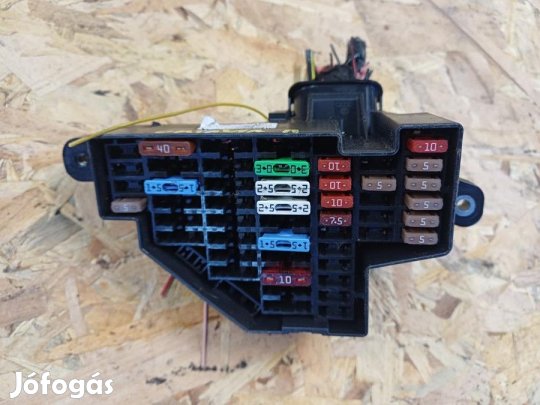 Skoda Octavia II (2006-2013) 1.9Tdi Diesel Biztosíték Tábla