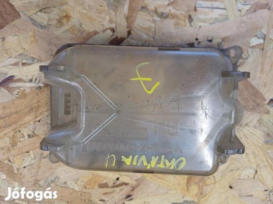 Skoda Octavia II (2006-2013) Jobb Fényszóró Burkolat