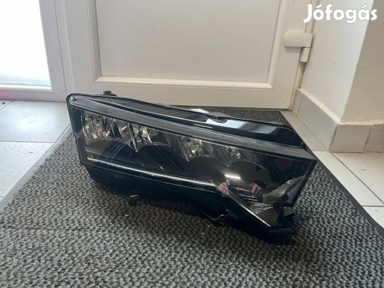 Skoda Octavia IV facelift jobb led fényszóró 5e4941010