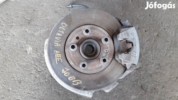 Skoda Octavia Jobb Első Csonkállvány Kerékaggyal + Féknyereg