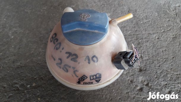 Skoda Octavia Kiegyenlítő Tartály