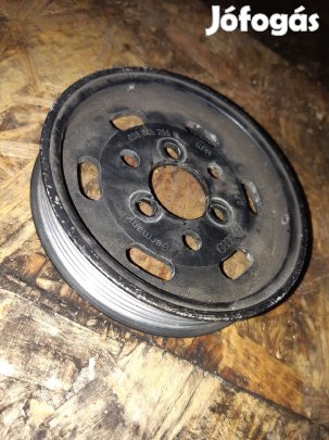 Skoda Octavia Kormányszervó Szivattyú Szíjtárcsa