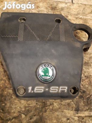 Skoda Octavia Motor Burkolat