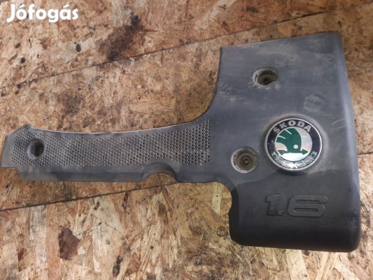 Skoda Octavia Motor Fedél
