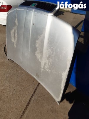 Skoda Octavia Motorháztető