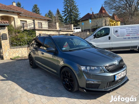Skoda Octavia RS 2.0 TDI 8 Kerék