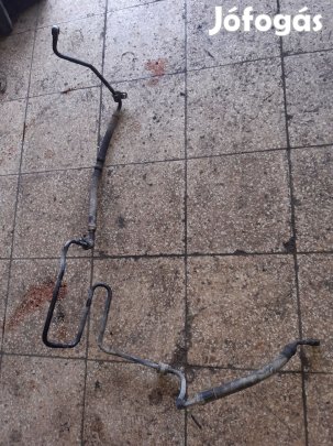 Skoda Octavia Szervócső