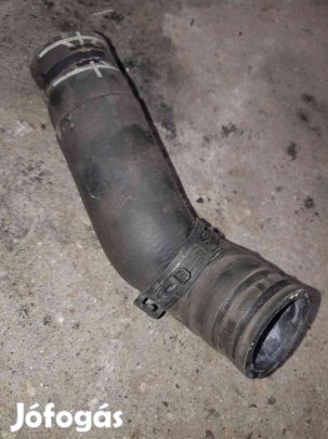 Skoda Octavia Vízcső