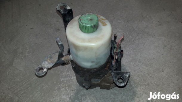 Skoda Roomster Kormányszervó Szivattyú + Szervó Tartály