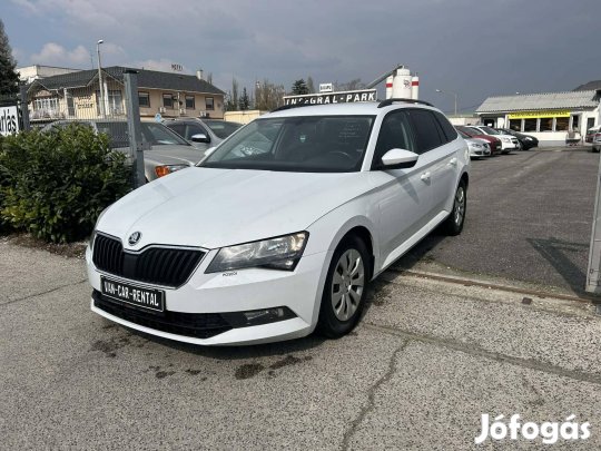 Skoda Superb 2.0 CR TDi Active Nagyon szép. meg...
