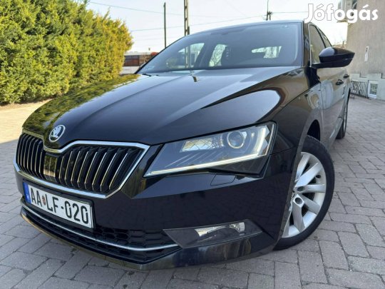 Skoda Superb 2.0 TDI SCR Sportline 4x4 DSG