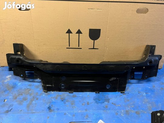 Skoda Superb III (3V) kombi hátfal 3v9813301g