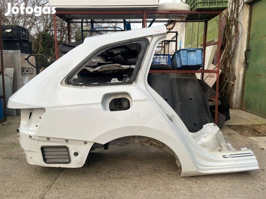 Skoda Superb III (3V) kombi jobb hátsó sárvédő