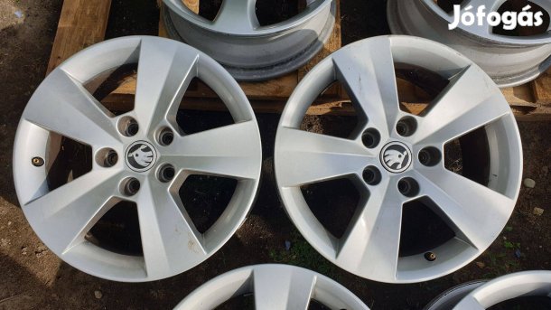 Skoda Superb gyári alufelni szett 16" col, top állapot