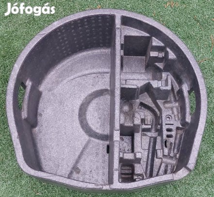 Skoda octavia 2 szerszámtartó betét