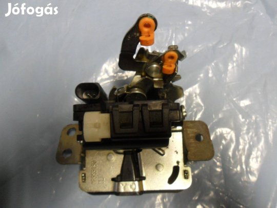 Smart .Mitsubishi Colt VI gyári csomagtér ajtó zár