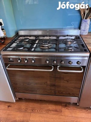 Smeg 5 égőfejes gáz tűzhely elektromos sütővel beüzemelve