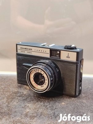 Smena Symbol Analóg Fényképezőgép + Gyári Bőrtok + Saulute Vaku