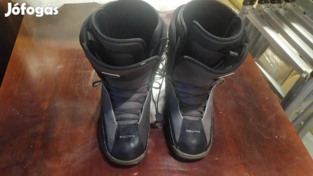 Snowboard bakancs 42