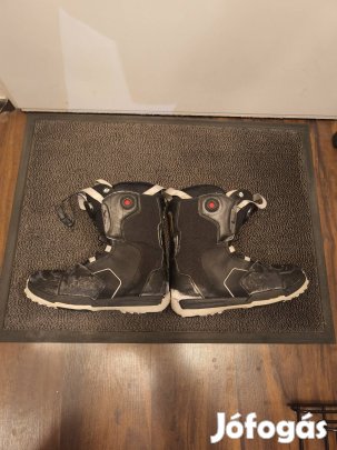 Snowboard cipő 42-43