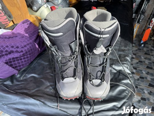 Snowboardbakancs Salomon 46- ős méret  