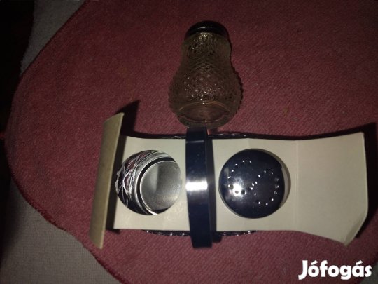 Só ,bors szóró tartóval