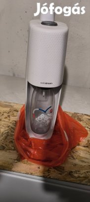 Sodastream szóda készítő gép + két patron 
