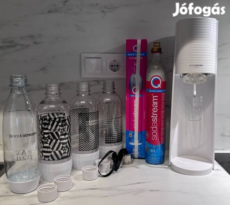 Sodastream szódagép bontatlan patronnal és palackokkal
