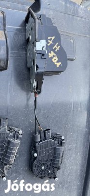 Soft close ajtoszervó softclose jobb hátsó F10, f11, f01, f02