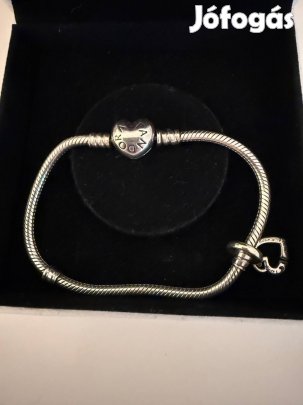 Soha nem viselt Pandora karkötő, dísszel - dobozában