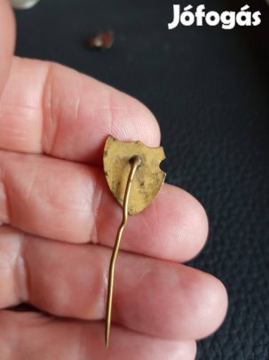 Solna 1919 zománcozott jelvény