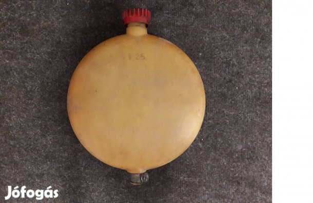 Solo permetező gyári benzintartály