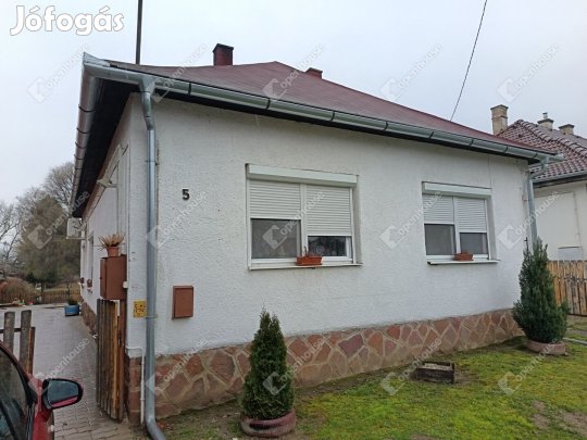 Somogyszobon családi ház eladó.