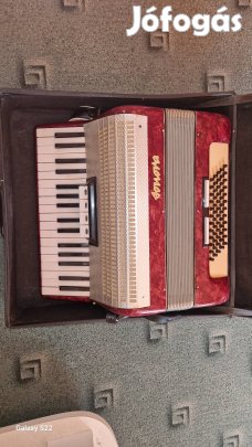 Sonora tangóharmonika!