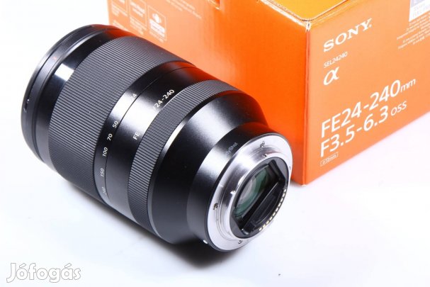 Sony 24-240mm FE 3.5-6.3 OSS objektív 