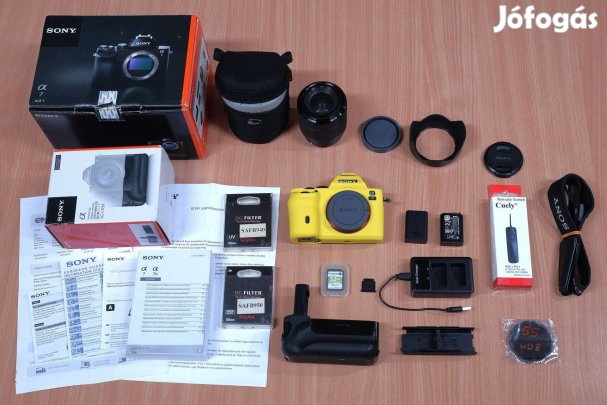 Sony A7 Alpha7 komplett szett extra tartozékokkal - újszerű állapot