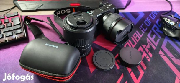 Sony Alpha A6600 + kiegészítők