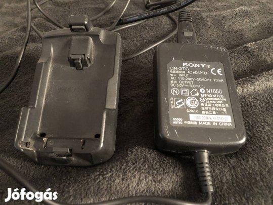 Sony CMD-Z5 töltő dokkolóval (QN-2TC)