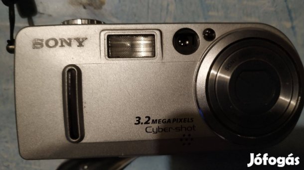 Sony DSC-P 7 fényképezőgép