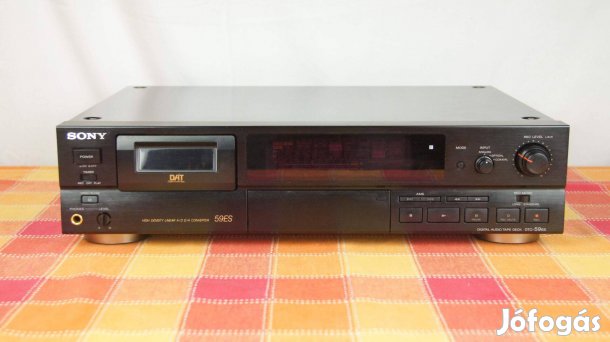 Sony DTC-59Es DAT magnó
