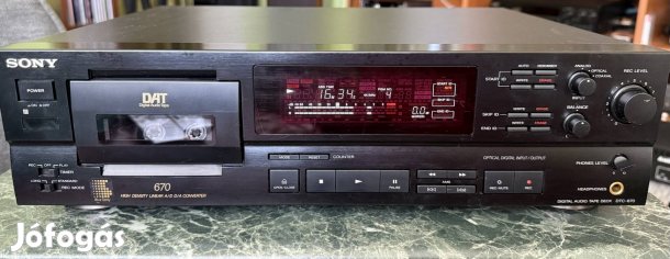 Sony DTC-670 Dat kazettás magnó 