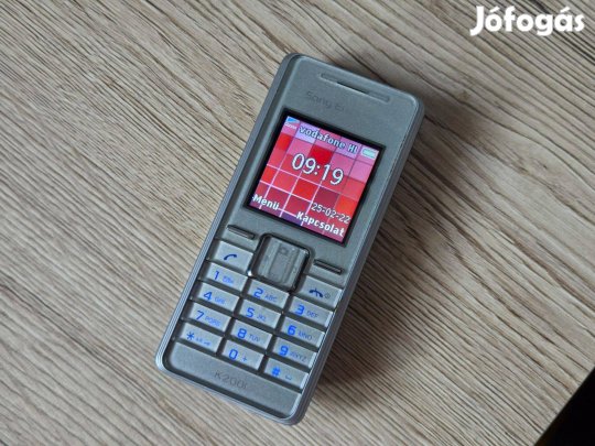 Sony Ericsson K200i , magyar nyelvű