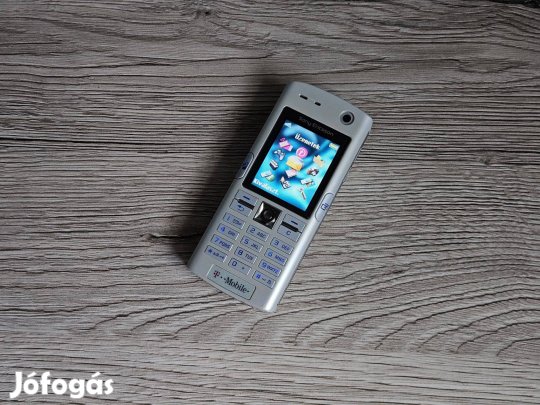 Sony Ericsson K608i , Szép állapotú , magyar nyelvű