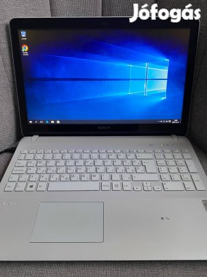 Sony Vaio laptop eladó (SVF1532A1EW)