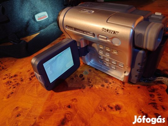 Sony trv-255e digital8 kamera eladó 