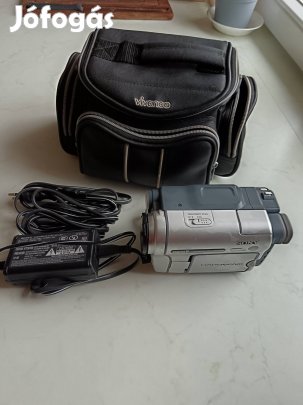 Sony videókamera, töltővel, táskával