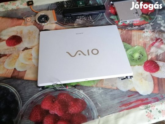 Sonyi vaio Laptop Alkatrészei