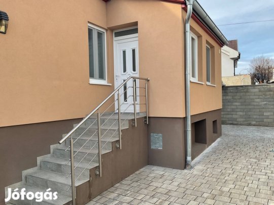 Sopron mellett kiadó ház