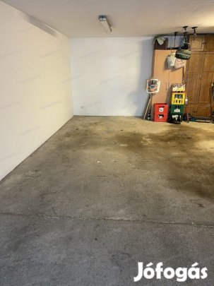 Soproni eladó 17 nm-es garázs