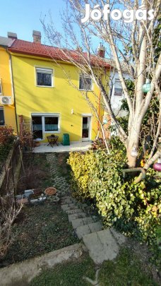 Sorház Veszprém, Egyetemvárosban